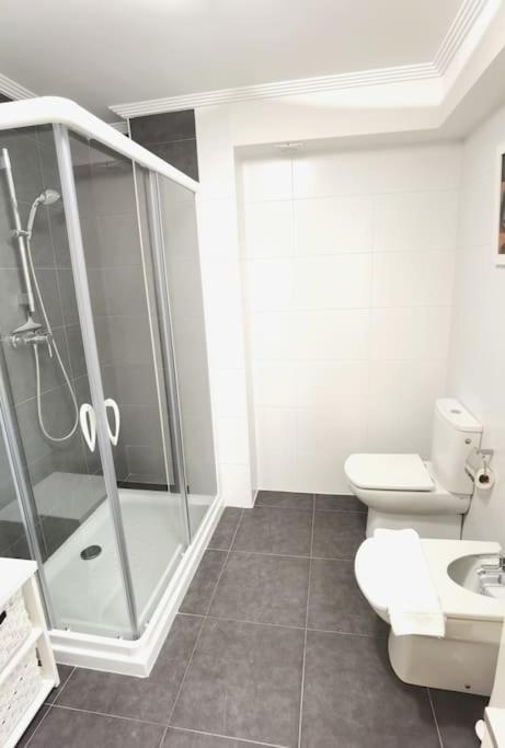 Completo Apartamento A Un Paso De La Concha San Sebastián Esterno foto